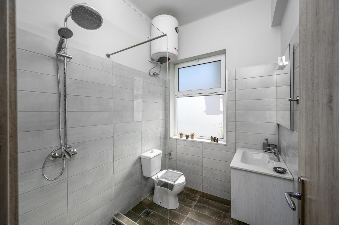 Townhall Apartment's Apartment