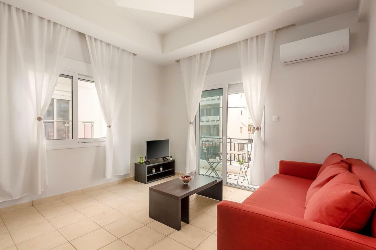 Townhall Apartment's *